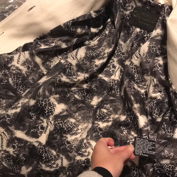 Small Guess Peacoat - Picture 5 of 5